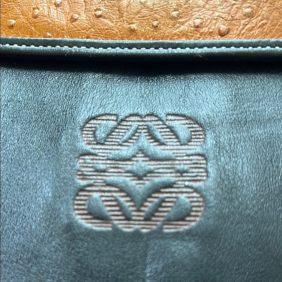 Vintage Loewe Black and Tan Leather Bag - Picture 2 of 9